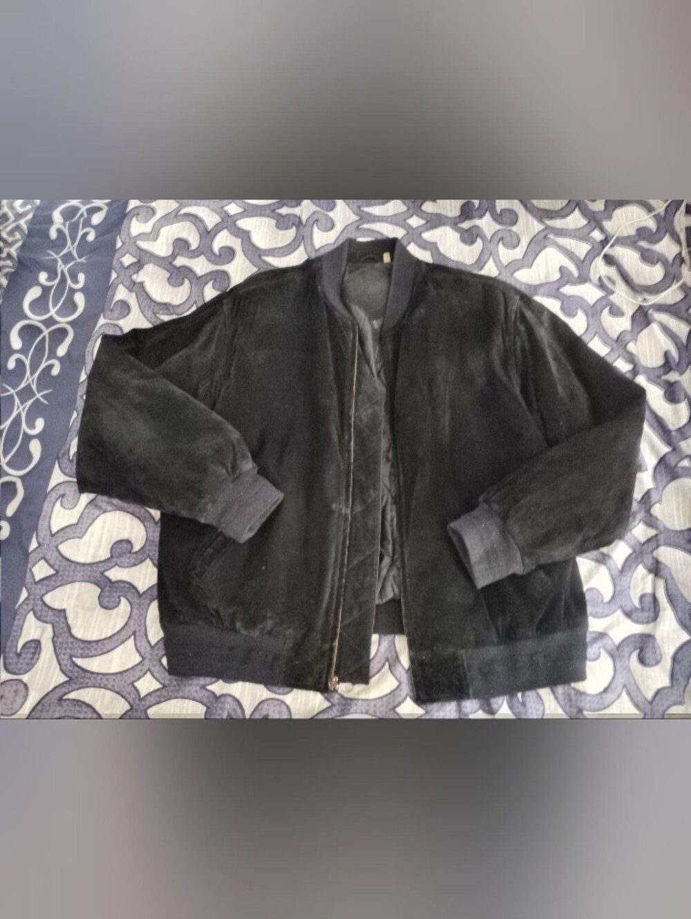 Vintage ROUNDTREE & YORKE Mens Suede Leather Jacket